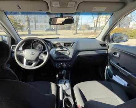 Серый Киа Рио, объемом двигателя 1.4 л и пробегом 156 тыс. км за 8500 $, фото 7 на Automoto.ua