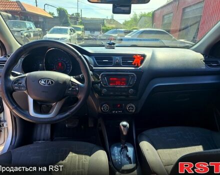 Серый Киа Рио, объемом двигателя 1.6 л и пробегом 157 тыс. км за 8500 $, фото 10 на Automoto.ua