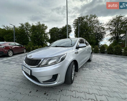 Сірий Кіа Ріо, об'ємом двигуна 1.4 л та пробігом 150 тис. км за 7300 $, фото 4 на Automoto.ua