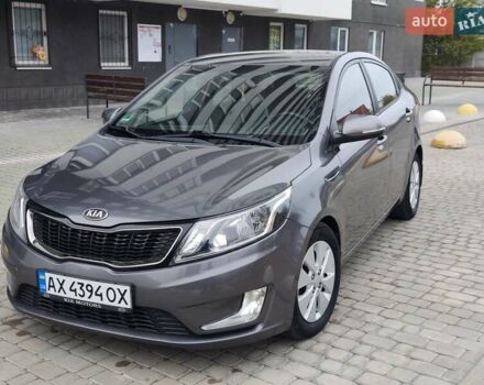 Киа Рио 2013 в Харькове на Automoto.ua Серый Киа Рио, объемом двигателя 1.6 л и пробегом 146 тыс. км за 8200 $, фото 5 на Automoto.ua