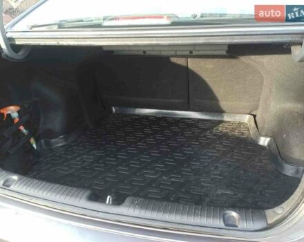 Серый Киа Рио, объемом двигателя 1.4 л и пробегом 70 тыс. км за 9000 $, фото 32 на Automoto.ua