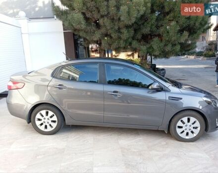 Серый Киа Рио, объемом двигателя 1.59 л и пробегом 42 тыс. км за 12000 $, фото 2 на Automoto.ua