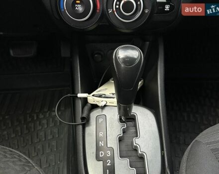 Сірий Кіа Ріо, об'ємом двигуна 1.4 л та пробігом 146 тис. км за 7500 $, фото 21 на Automoto.ua