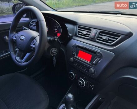 Серый Киа Рио, объемом двигателя 1.4 л и пробегом 87 тыс. км за 8950 $, фото 52 на Automoto.ua