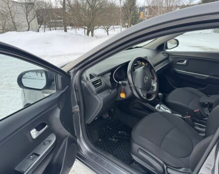 Серый Киа Рио, объемом двигателя 1.4 л и пробегом 260 тыс. км за 7499 $, фото 8 на Automoto.ua