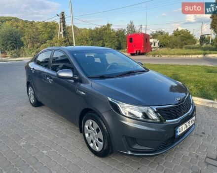 Серый Киа Рио, объемом двигателя 1.4 л и пробегом 107 тыс. км за 9000 $, фото 7 на Automoto.ua