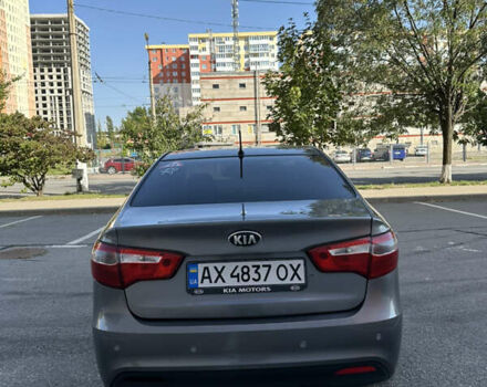 Серый Киа Рио, объемом двигателя 1.4 л и пробегом 137 тыс. км за 8300 $, фото 3 на Automoto.ua
