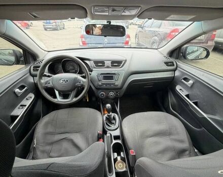 Серый Киа Рио, объемом двигателя 1.4 л и пробегом 320 тыс. км за 6300 $, фото 10 на Automoto.ua