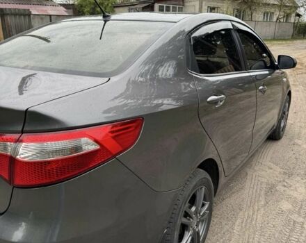 Сірий Кіа Ріо, об'ємом двигуна 1.4 л та пробігом 121 тис. км за 7500 $, фото 3 на Automoto.ua