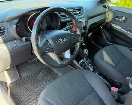 Серый Киа Рио, объемом двигателя 1.6 л и пробегом 131 тыс. км за 8800 $, фото 21 на Automoto.ua