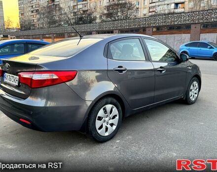 Серый Киа Рио, объемом двигателя 1.4 л и пробегом 103 тыс. км за 9000 $, фото 4 на Automoto.ua