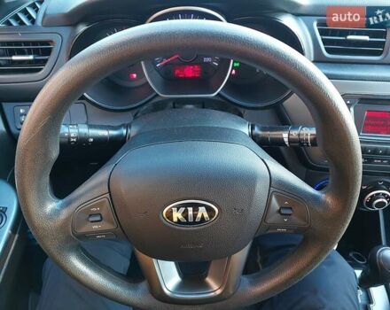 Серый Киа Рио, объемом двигателя 1.4 л и пробегом 95 тыс. км за 8500 $, фото 37 на Automoto.ua