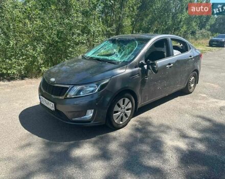 Сірий Кіа Ріо, об'ємом двигуна 1.59 л та пробігом 110 тис. км за 2750 $, фото 2 на Automoto.ua