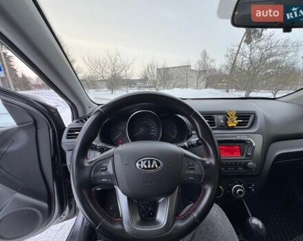 Серый Киа Рио, объемом двигателя 1.4 л и пробегом 260 тыс. км за 6950 $, фото 8 на Automoto.ua