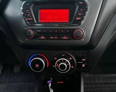 Сірий Кіа Ріо, об'ємом двигуна 1.4 л та пробігом 262 тис. км за 5300 $, фото 20 на Automoto.ua