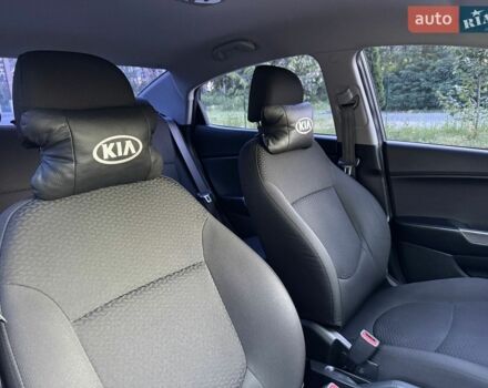 Серый Киа Рио, объемом двигателя 1.4 л и пробегом 87 тыс. км за 8950 $, фото 55 на Automoto.ua