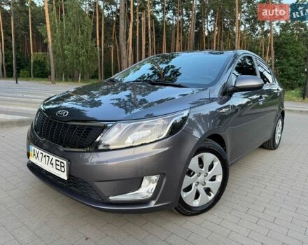 Серый Киа Рио, объемом двигателя 1.4 л и пробегом 87 тыс. км за 8950 $, фото 3 на Automoto.ua