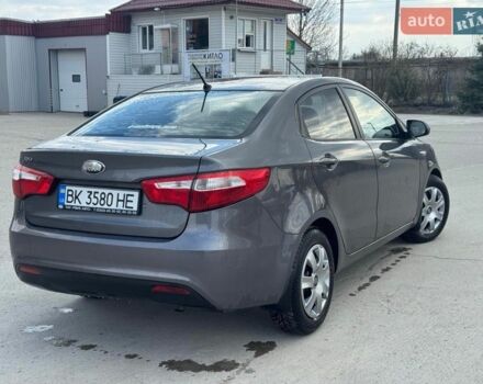 Серый Киа Рио, объемом двигателя 1.4 л и пробегом 260 тыс. км за 6950 $, фото 2 на Automoto.ua