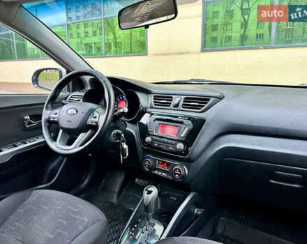 Серый Киа Рио, объемом двигателя 1.6 л и пробегом 168 тыс. км за 7800 $, фото 10 на Automoto.ua