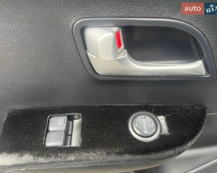 Серый Киа Рио, объемом двигателя 1.4 л и пробегом 319 тыс. км за 6490 $, фото 15 на Automoto.ua