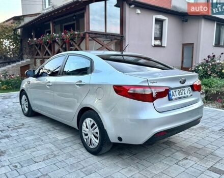 Сірий Кіа Ріо, об'ємом двигуна 1.4 л та пробігом 262 тис. км за 5300 $, фото 4 на Automoto.ua