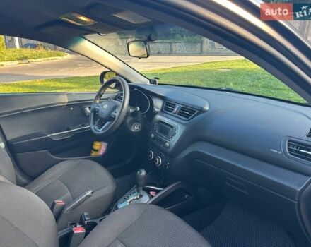 Серый Киа Рио, объемом двигателя 1.4 л и пробегом 107 тыс. км за 9000 $, фото 11 на Automoto.ua