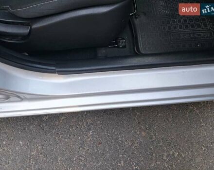 Сірий Кіа Ріо, об'ємом двигуна 1.59 л та пробігом 253 тис. км за 7900 $, фото 11 на Automoto.ua