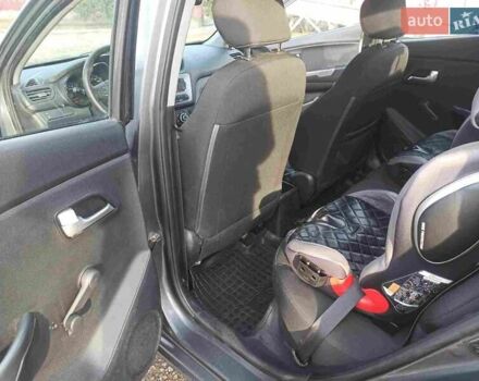Серый Киа Рио, объемом двигателя 1.4 л и пробегом 70 тыс. км за 9000 $, фото 22 на Automoto.ua