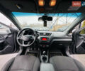 Серый Киа Рио, объемом двигателя 1.4 л и пробегом 245 тыс. км за 5900 $, фото 18 на Automoto.ua