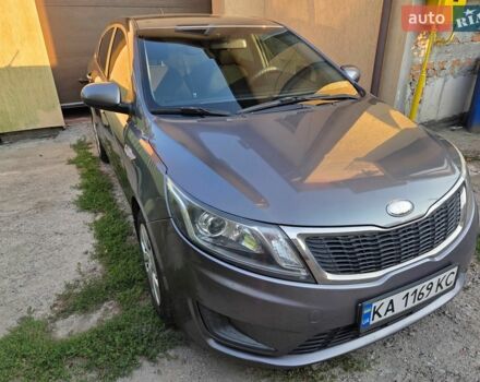 Серый Киа Рио, объемом двигателя 1.4 л и пробегом 188 тыс. км за 8500 $, фото 2 на Automoto.ua