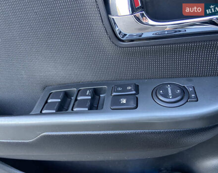 Сірий Кіа Ріо, об'ємом двигуна 1.59 л та пробігом 176 тис. км за 8300 $, фото 25 на Automoto.ua