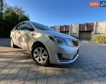 Сірий Кіа Ріо, об'ємом двигуна 1.4 л та пробігом 186 тис. км за 6999 $, фото 12 на Automoto.ua