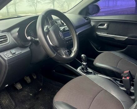 Серый Киа Рио, объемом двигателя 1.4 л и пробегом 15300 тыс. км за 7300 $, фото 11 на Automoto.ua