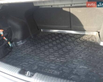 Серый Киа Рио, объемом двигателя 1.4 л и пробегом 70 тыс. км за 9000 $, фото 29 на Automoto.ua