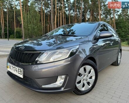Серый Киа Рио, объемом двигателя 1.4 л и пробегом 87 тыс. км за 8950 $, фото 2 на Automoto.ua