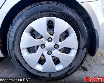 Серый Киа Рио, объемом двигателя 1.4 л и пробегом 172 тыс. км за 9200 $, фото 3 на Automoto.ua
