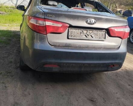 Серый Киа Рио, объемом двигателя 1.4 л и пробегом 120 тыс. км за 3000 $, фото 1 на Automoto.ua