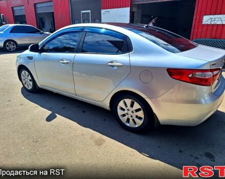 Серый Киа Рио, объемом двигателя 1.6 л и пробегом 157 тыс. км за 8500 $, фото 4 на Automoto.ua