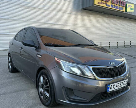 Серый Киа Рио, объемом двигателя 1.4 л и пробегом 137 тыс. км за 8300 $, фото 1 на Automoto.ua