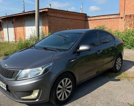 Серый Киа Рио, объемом двигателя 1.4 л и пробегом 320 тыс. км за 6300 $, фото 1 на Automoto.ua