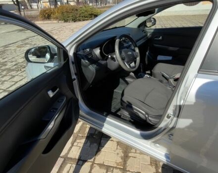 Серый Киа Рио, объемом двигателя 1.4 л и пробегом 156 тыс. км за 8500 $, фото 6 на Automoto.ua