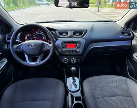 Серый Киа Рио, объемом двигателя 1.4 л и пробегом 87 тыс. км за 8950 $, фото 43 на Automoto.ua