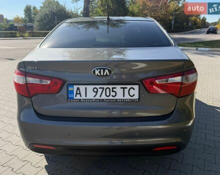 Сірий Кіа Ріо, об'ємом двигуна 1.4 л та пробігом 107 тис. км за 7900 $, фото 5 на Automoto.ua
