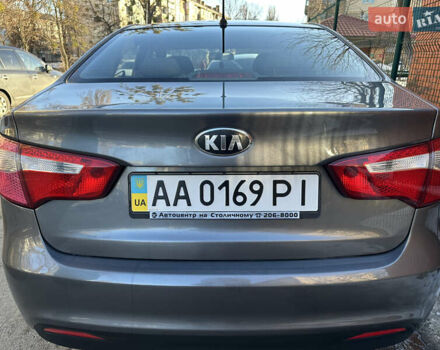 Серый Киа Рио, объемом двигателя 1.6 л и пробегом 96 тыс. км за 10800 $, фото 3 на Automoto.ua