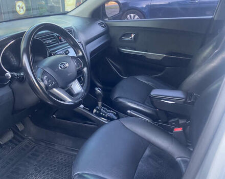 Сірий Кіа Ріо, об'ємом двигуна 1.59 л та пробігом 176 тис. км за 8300 $, фото 10 на Automoto.ua