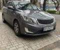 Серый Киа Рио, объемом двигателя 1.59 л и пробегом 165 тыс. км за 8000 $, фото 1 на Automoto.ua