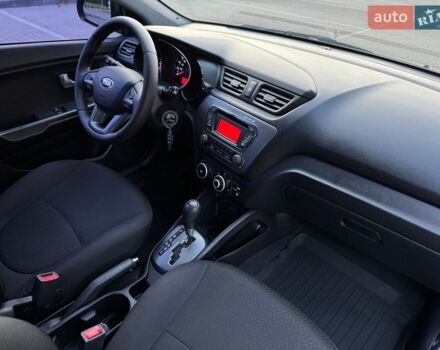 Серый Киа Рио, объемом двигателя 1.4 л и пробегом 87 тыс. км за 8950 $, фото 50 на Automoto.ua