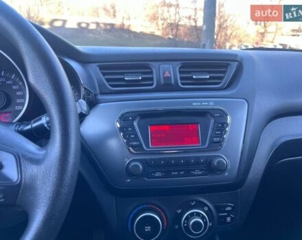 Серый Киа Рио, объемом двигателя 1.4 л и пробегом 160 тыс. км за 6700 $, фото 14 на Automoto.ua