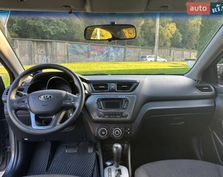 Серый Киа Рио, объемом двигателя 1.4 л и пробегом 107 тыс. км за 9000 $, фото 9 на Automoto.ua