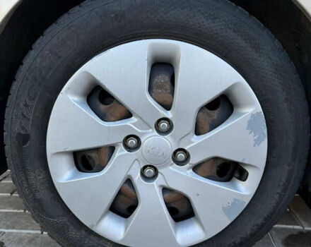 Серый Киа Рио, объемом двигателя 1.4 л и пробегом 223 тыс. км за 7399 $, фото 18 на Automoto.ua